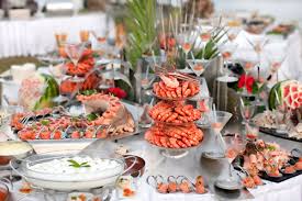 top-4-nha-hang-chuyen-to-chuc-tiec-cuoi-buffet-8